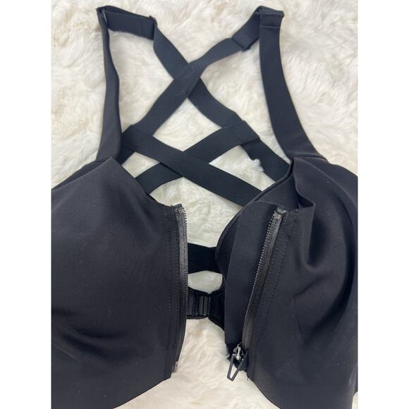 Victoria's Secret VSX Black Knockout Front Close Crisscross Back Sport Bra 36B - Picture 3 of 5